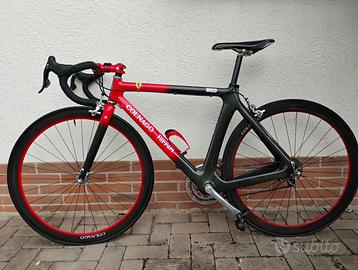 bicicletta Colngo Ferrari CF1