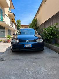Volkswagen golf 16V IMMACOLATA