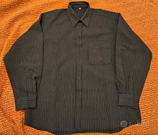 Camicia uomo nera gessata misto cotone/viscosa.