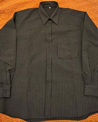 Camicia uomo nera gessata misto cotone/viscosa.