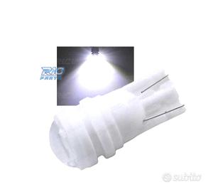 LAMPADA LED T10 CON LENTE DI INGRANDIMENTO
