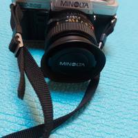 macchina fotografica Minolta, con obviettivo
