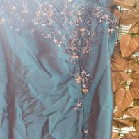 abito da cerimonia blu satinato
Lady Bruno