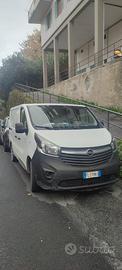 Opel vivaro biturbo arredato