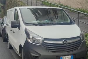 Opel vivaro biturbo arredato