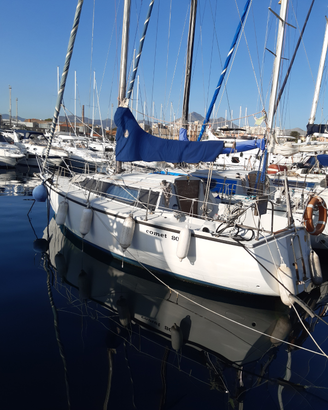 Barca a vela Comet 800