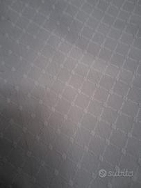 TOVAGLIA E ESPOSITORI COLLANE