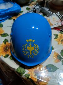 Elmetto aeronautica forse caschi blu