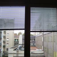 Tende (4) alla veneziana.