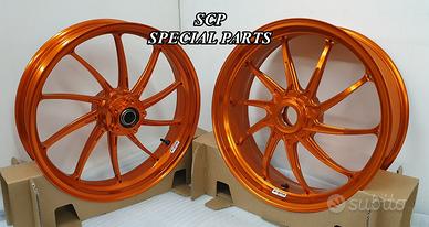 Ktm 1290 super duke r gt cerchi pvm forgiati sbk