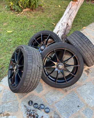 Oz racing ultra light 18” gommati