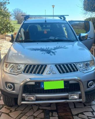 MITSUBISHI L200 2.5 DI-D/178CV DC Intense Plus