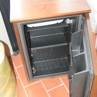 Piccolo FRIGORIFERO-da ufficio ; b&b ; monocamera