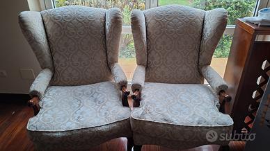 poltrone in tessuto damascato