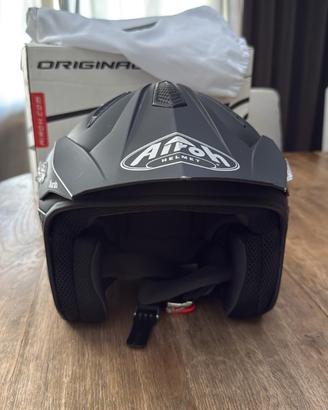 Casco Airoh TRR S - color black matt - mis. L