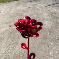 Rosa Artigianale in Metallo Saldato