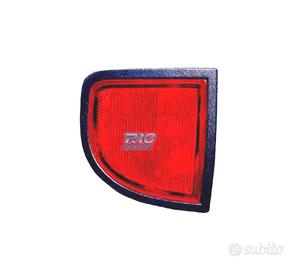 RIFLETTENTE FANALE DX MITSUBISHI L200 06-10