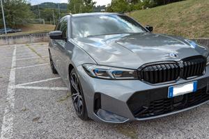 BMW 320 20d Touring mhev 48V xdrive MSport