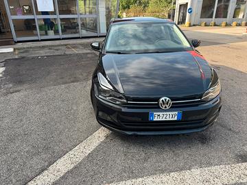Volkswagen polo 1.0 Comfortline - come nuova