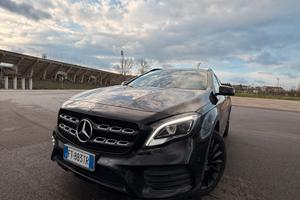 MERCEDES GLA 220D 4 MATIC 180CV NIGHT EDITION