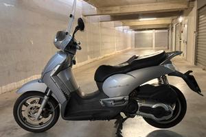 Scarabeo 400ie