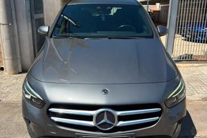 Mercedes-Benz B 200d Sport