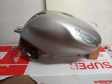 Serbatoio Triumph Daytona 955i (Speed Triple)