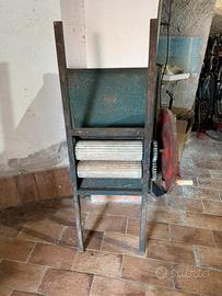 Pigiatrice manuale per uva vintage