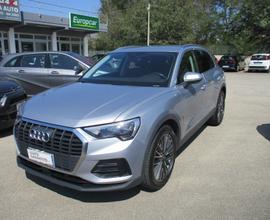 Audi Q3 35 TDI S tronic Business