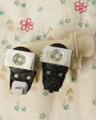 Elettrovalvola per Lavatrice Indesit EWC 91083