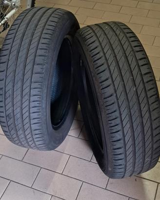 gomme 215/60r16 estive