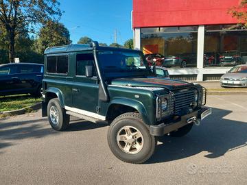 Land Rover Defender 90 2.5 td5 E SW