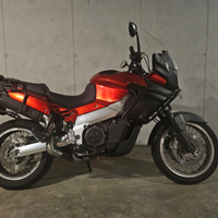 Aprilia ETV 1000 Caponord