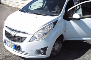 Chevrolet Spark Plus 1.0 CLIMA