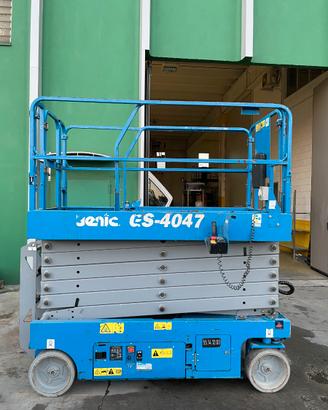 Piattaforma Aerea marca Genie, modello GS 4047