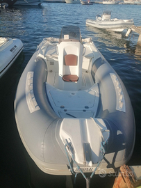 Gommoni Original marine 580 con motore Yamaha 40c