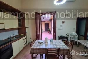 Appartamento ristrutturato ad Acireale