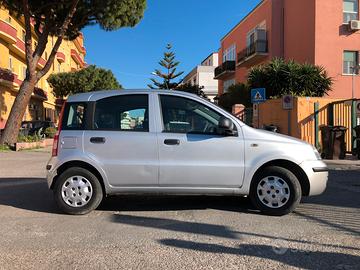 Fiat panda anno 2011