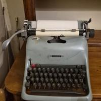 macchina da scrivere vintage