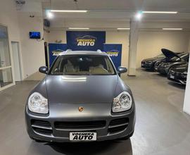 PORSCHE Cayenne 3.2