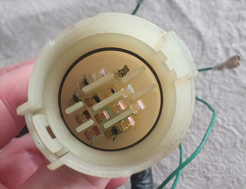 Kit USB e Boccola centralina Vespa 300 GTS/GTV