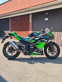 Kawasaki Ninja 300