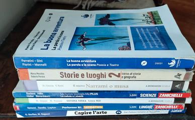 Libri scolastici superiori (liceo scientifico)