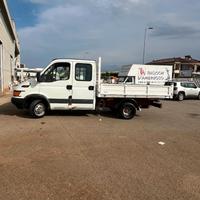 Fiat daily Iveco 7 posti con cassone ribaltabile