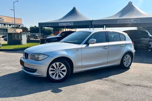Bmw118d 2.0 D143CV cat 5 porte KM CERTIFICATI-UNIC