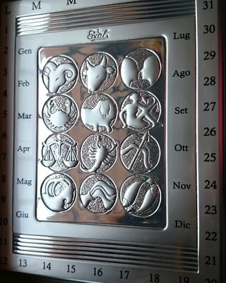 Calendario perpetuo in argento