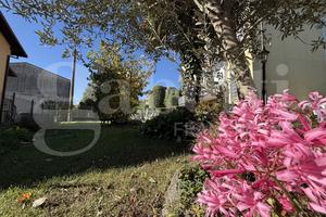 Villa bifamiliare Erba [Cod. rif 3272713VRG]