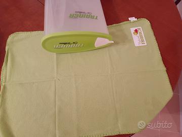 Dispenser per croccantini e copertina morbida