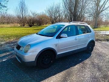 Volkswagen Polo fun 1.4 16 valvole neopatentati