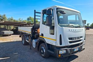 Iveco 75E18 gru e ribaltabile